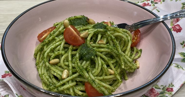 Grünkohl Pesto – auch mit veganer Option