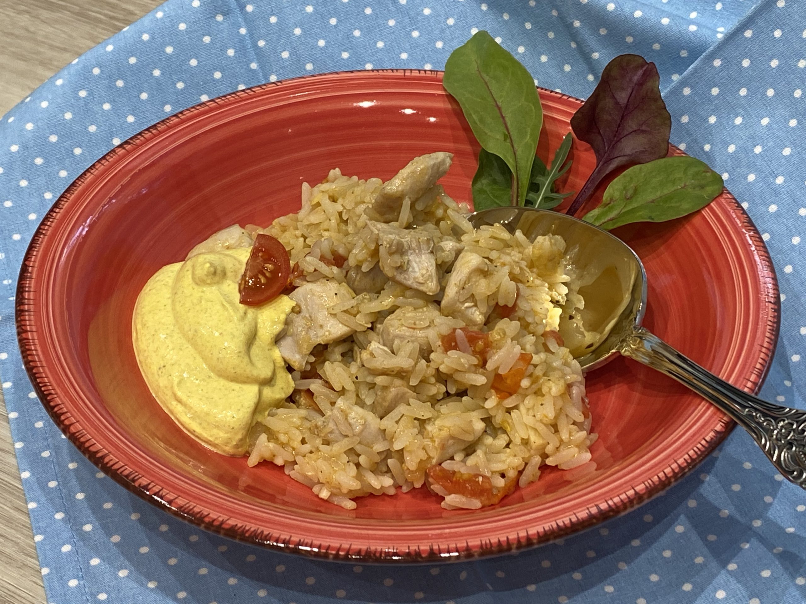 Reisfleisch mit Curry Dip – ein schnelles „One-Pot“ Gericht