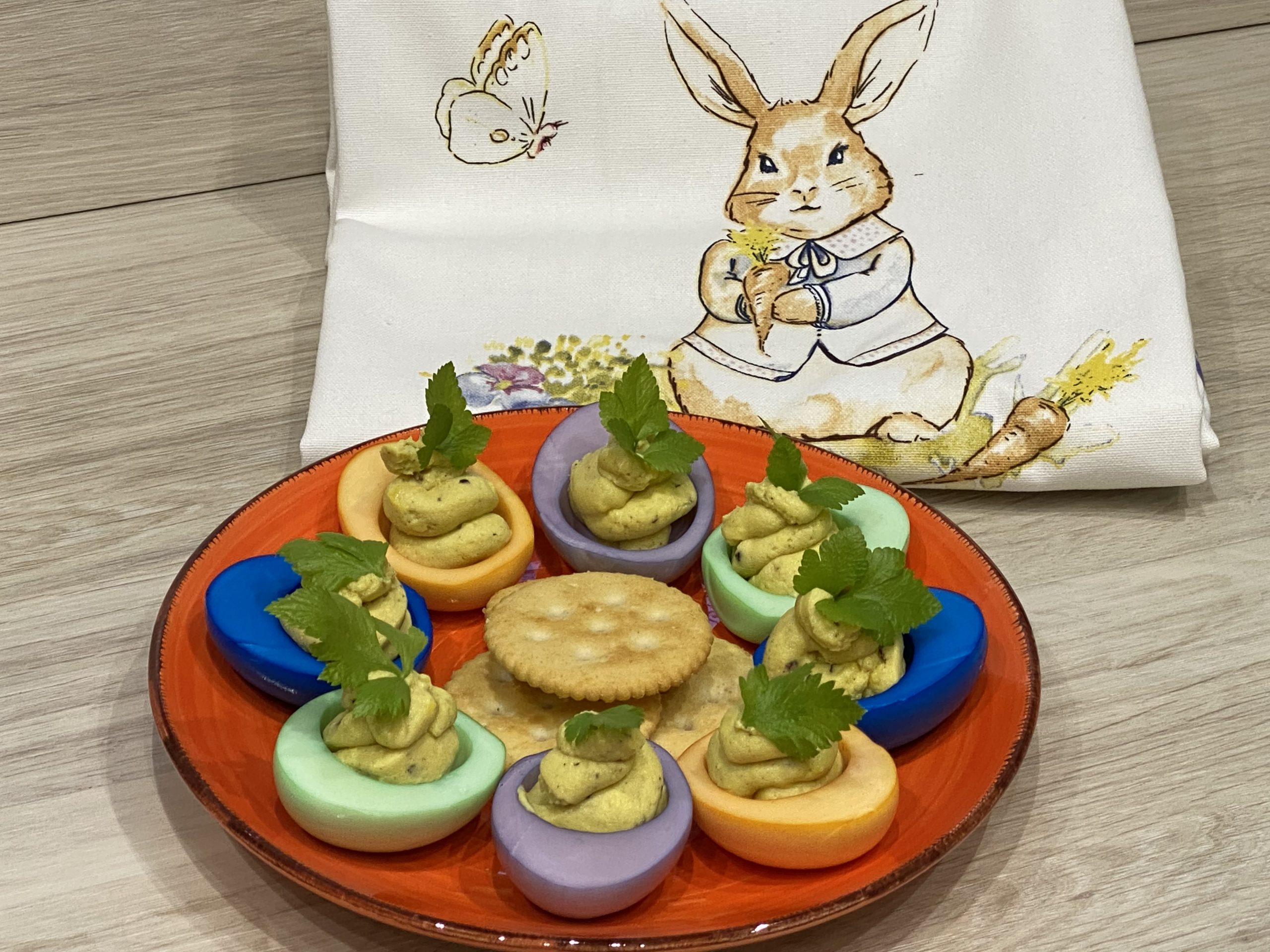 Gefüllte bunte Eier – Colored Deviled Eggs