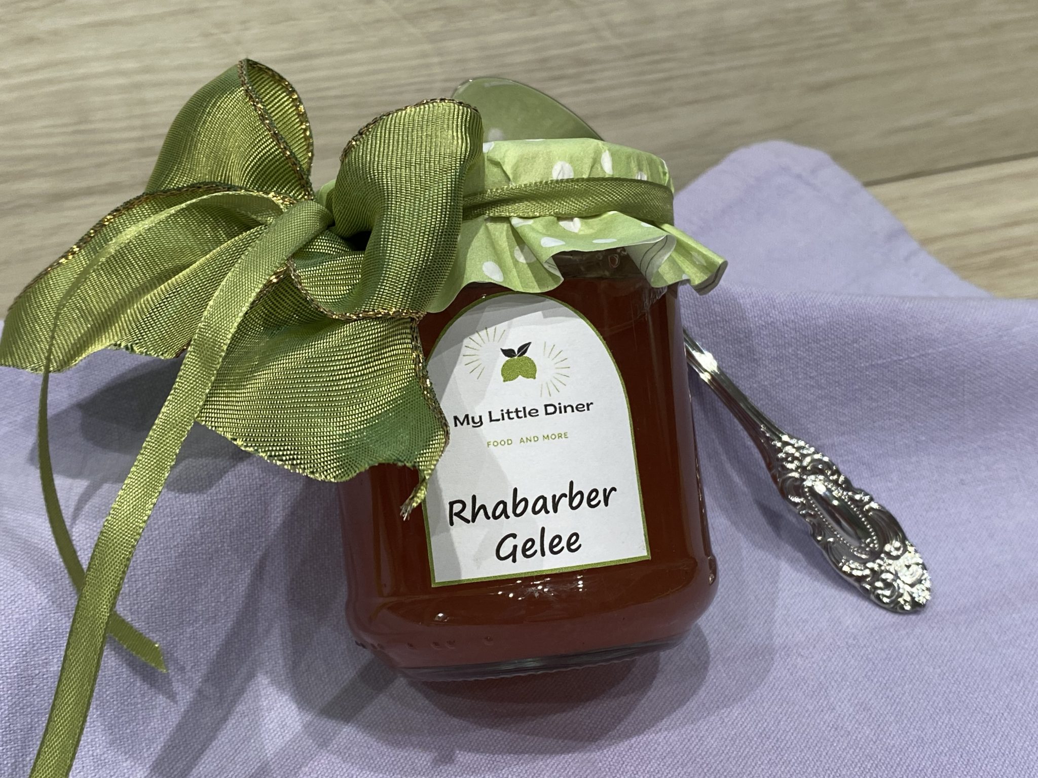 Rhabarber Gelee - erfrischend, fruchtig, süß - My Little Diner